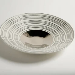 Antithesis Platinum Centerpiece