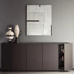 Aryballos White And Black Vase By Ugo La Pietra