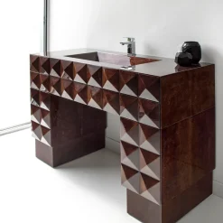 Bathroom Ensemble By Giannella Ventura