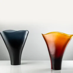 Battuti Amber Vase by Tobia Scarpa and Ludovico Diaz de Santillana