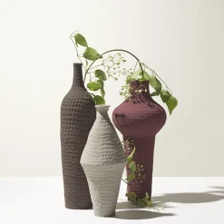 Battuti Burgundy Round-Top Vase by Andrea Anastasio