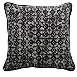Black and White Carrè Cushion in geometric jacquard fabric