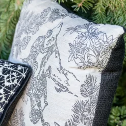 Black and White Carré Cushion in toile de jouy jacquard fabric