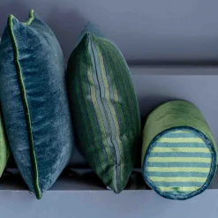 Blue Square Carrè Cushion in linen and silk velvet