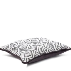 Carrè Cushion in Hypnose Deco Jacquard Fabric