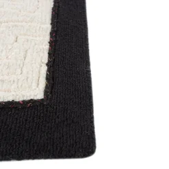 Chic Hand Knotted Rug by Vimar 1991