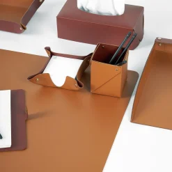 Cognac and bordeaux leather vide poche #1