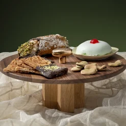 Constantin Centerpiece by Agustina Bottoni