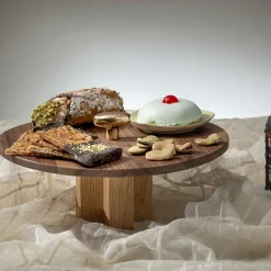 Constantin Centerpiece by Agustina Bottoni