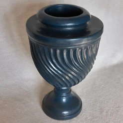 Conus Vase
