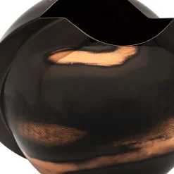 Convertendo Vase by Enrico Z