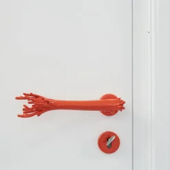 Corallo Red Handle by Nicole Valenti