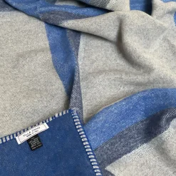 Cornice Blue & Gray Blanket