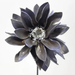 Dalia Phytomorphic Sculpture