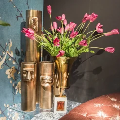 David's Lips Golden Vase