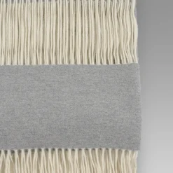 Defilé Fringed Gray Small Blanket