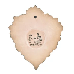 Devotion Small White Gold Decorative Pottery