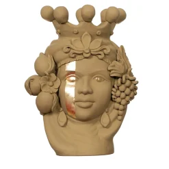 Donna Carmela Vase