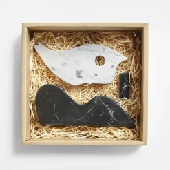 Donzella Pavonina Sculpture