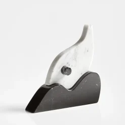 Donzella Pavonina Sculpture