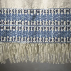 Feaci Embroidered Blue & White Blanket