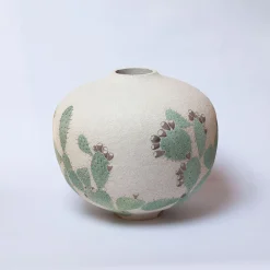 Flora Beige Glazed Stoneware With Fig Drawings Flower Vase