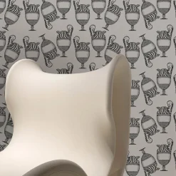 Fontana Bianco and Nero Wallpaper