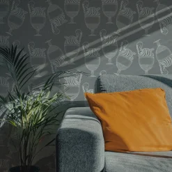 Fontana Grigio Elefante Wallpaper