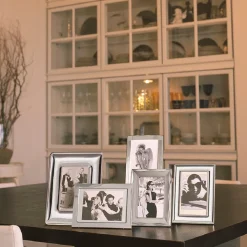 Forma Rectangular Frame