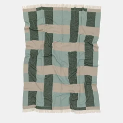 Fringed Intertwined-Patterned Green Blanket
