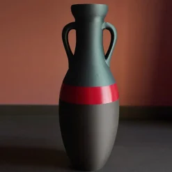 Giulio Cesare XL Black And Red Amphora