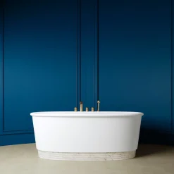 Holiday Bathtub with Calacatta Oro Molded Plinth
