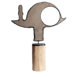 Il pesce beige suede Sculpture