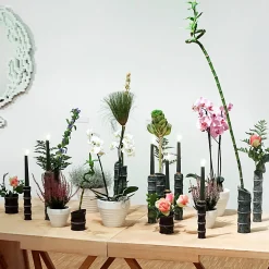 Kadomatsu Green Guatemala Candleholder by Michele Chiossi