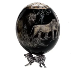 Leone Nero Collectible Egg