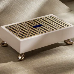 Limbor White/Blue Box