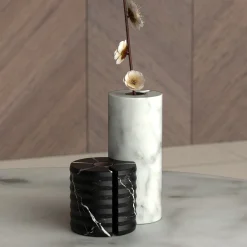 Loto Single-Stem Carrara Vase