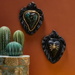 MATT ME HALF WAY BLACK CERAMIC HEART