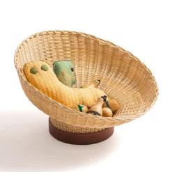 Mawa Centerpiece by Setsu & Shinobu Ito