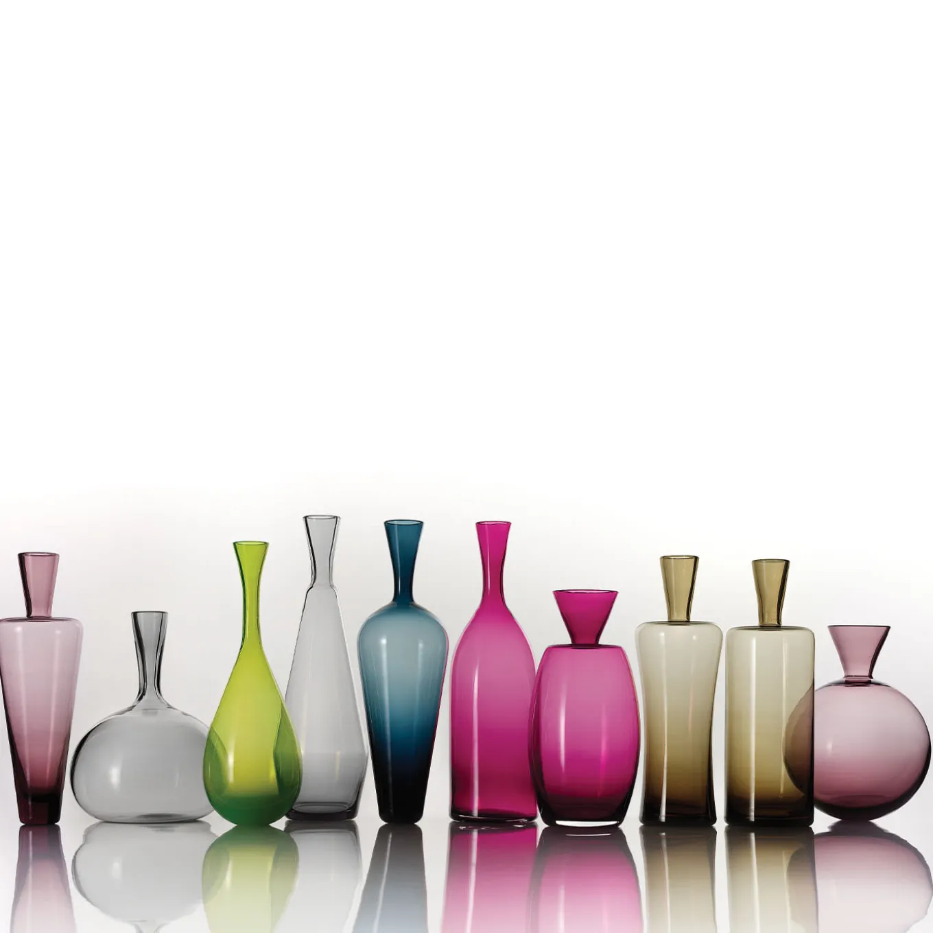 Morandi N.7 Ruby-Red Decorative Bottle