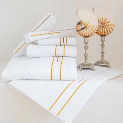 Namast� White Bath Towel set