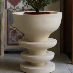 Ondulation Limestone Vase by Matali Crasset