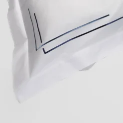 Oxford Set of 2 White Pillowcases