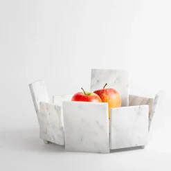 Petalo Centerpiece by Di Francesca V. Abbate N. Incardona