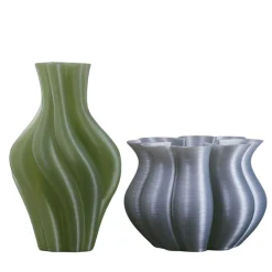 Quorifolium Set of 2 Vases Green and White