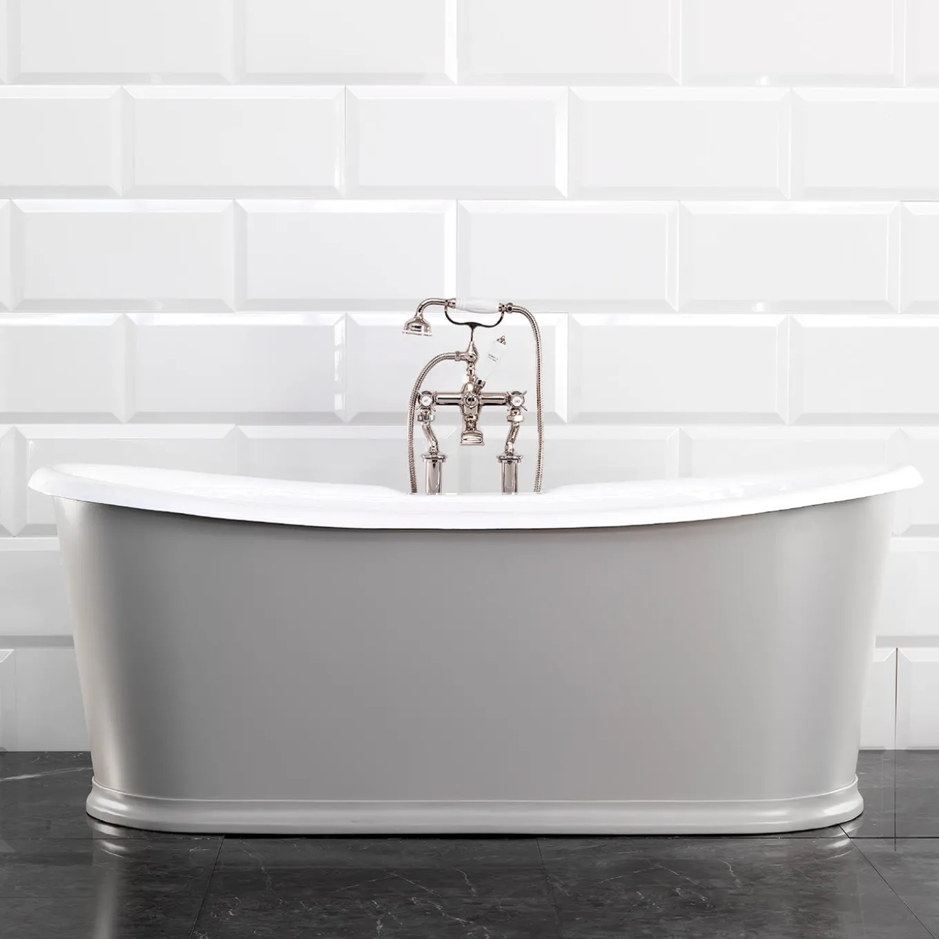 Regal Colors Bathtub