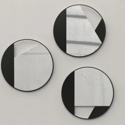 Revolution 90 V2 Wall Mirror