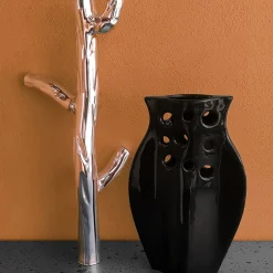 Schiacciato 2 Black Vase