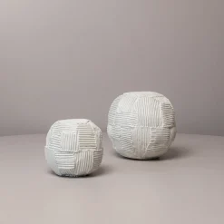 Sfero Cartoccio White Decorative Sculpture