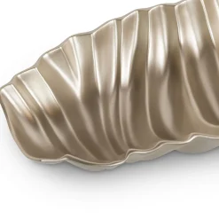 Shar Pei Pearly Beige Centerpiece